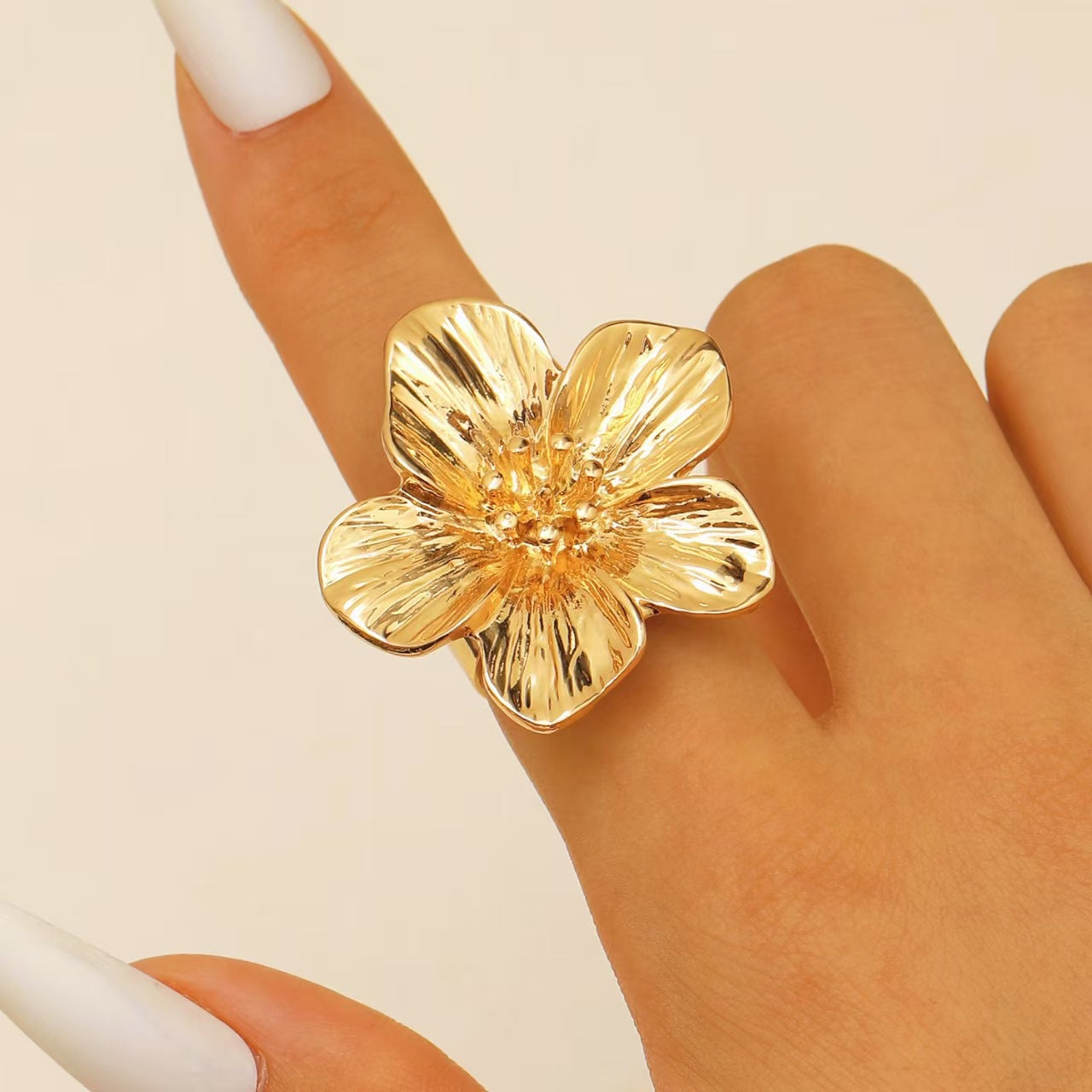 Wholesale Exaggerated Baroque Retro Ring  Export Niche Imitation Pearl Flower Ring