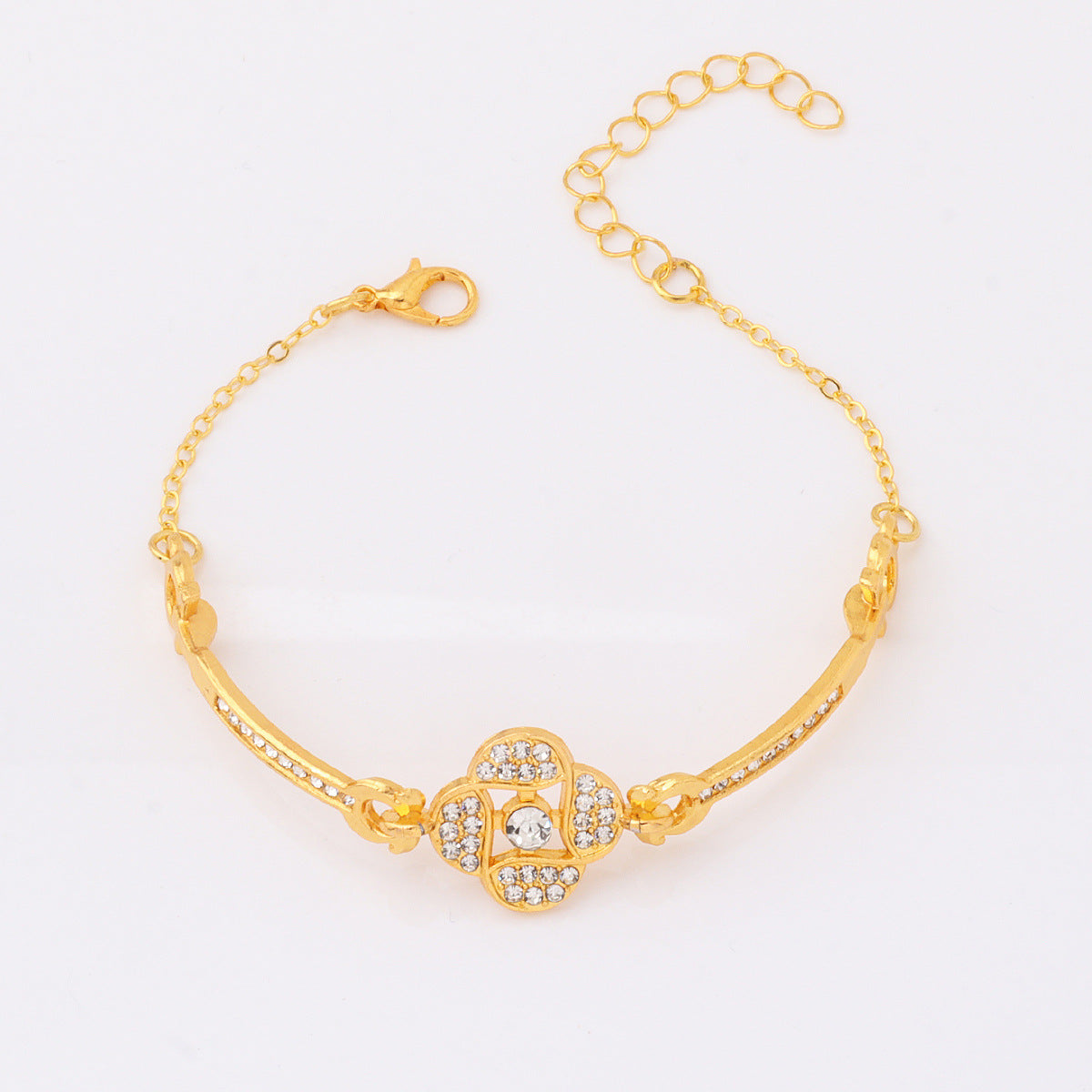 Wholesale Trendy Four-Leaf Clover Crystal Women' s Bracelet Gold Alloy Electroplated Jewelry Accessory ACCVIP