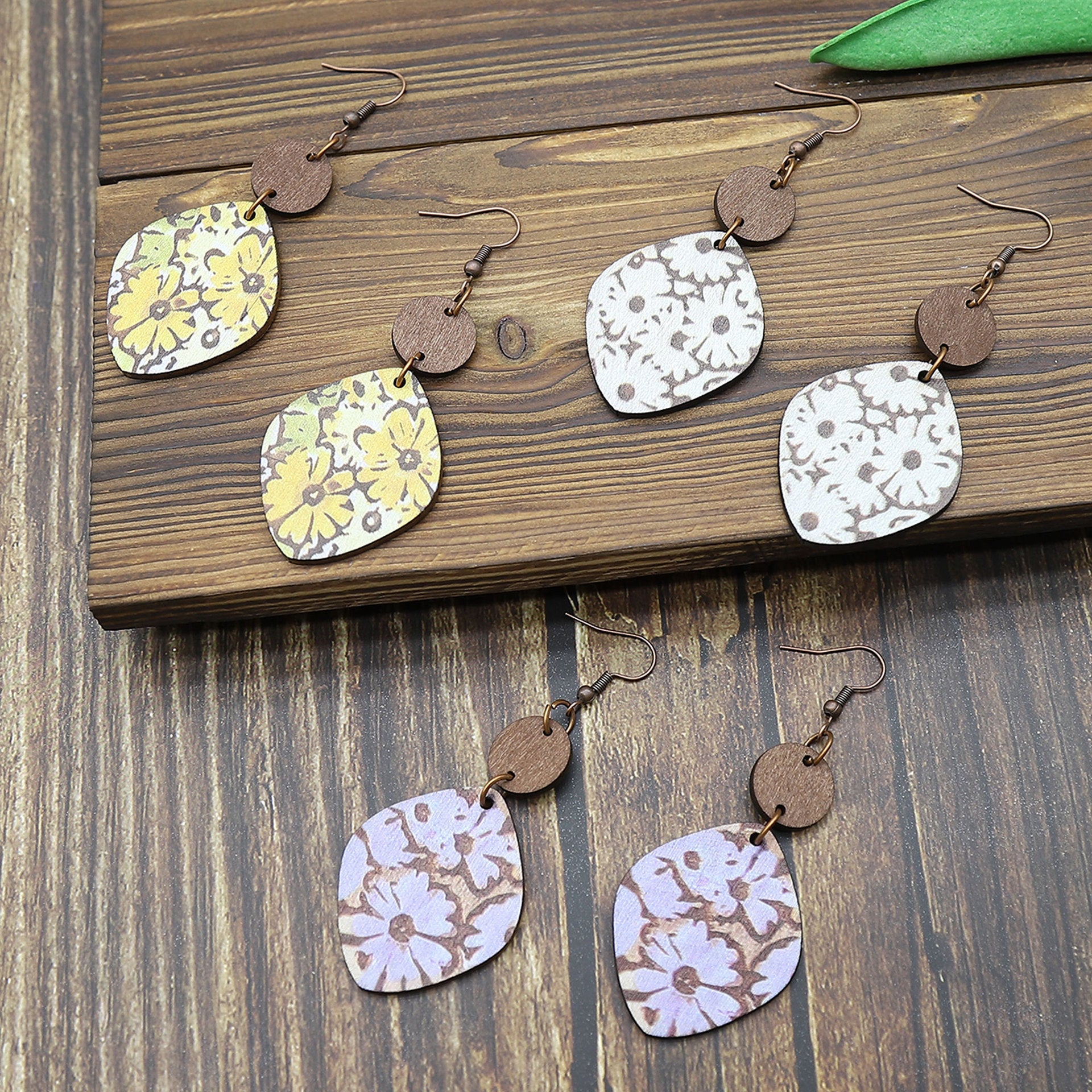 Wholesale Bohemian Retro Style Wooden Earrings