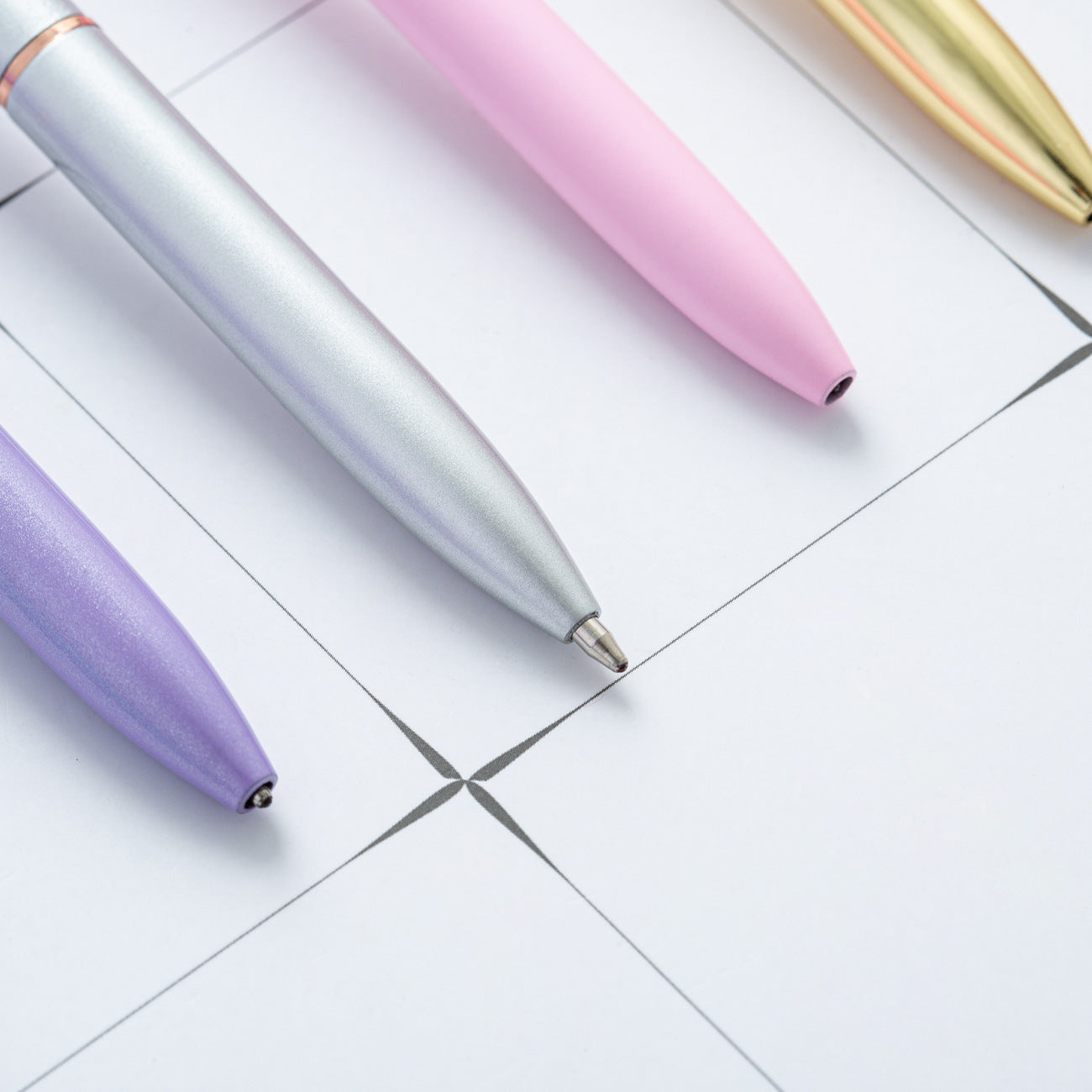 Wholesale  butterfly style pen manufacturers spot metal ballpoint pen