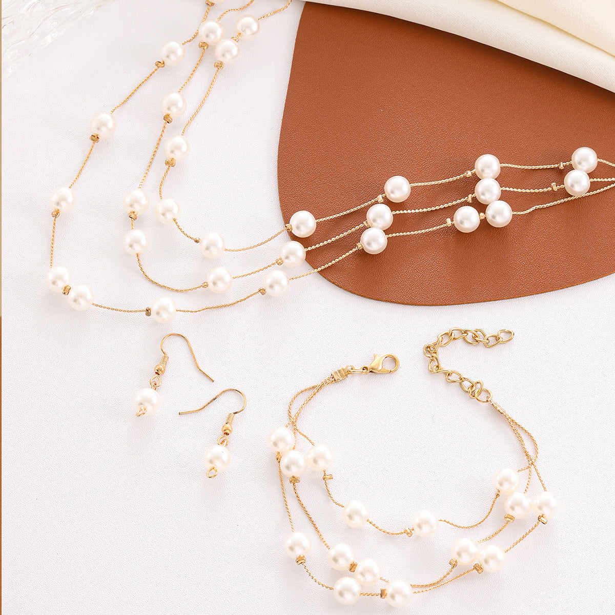 Wholesale Fashion Alloy Pearl 3 Piece Jewelry Set Necklace Earrings Bracelet Party Wear Accessory