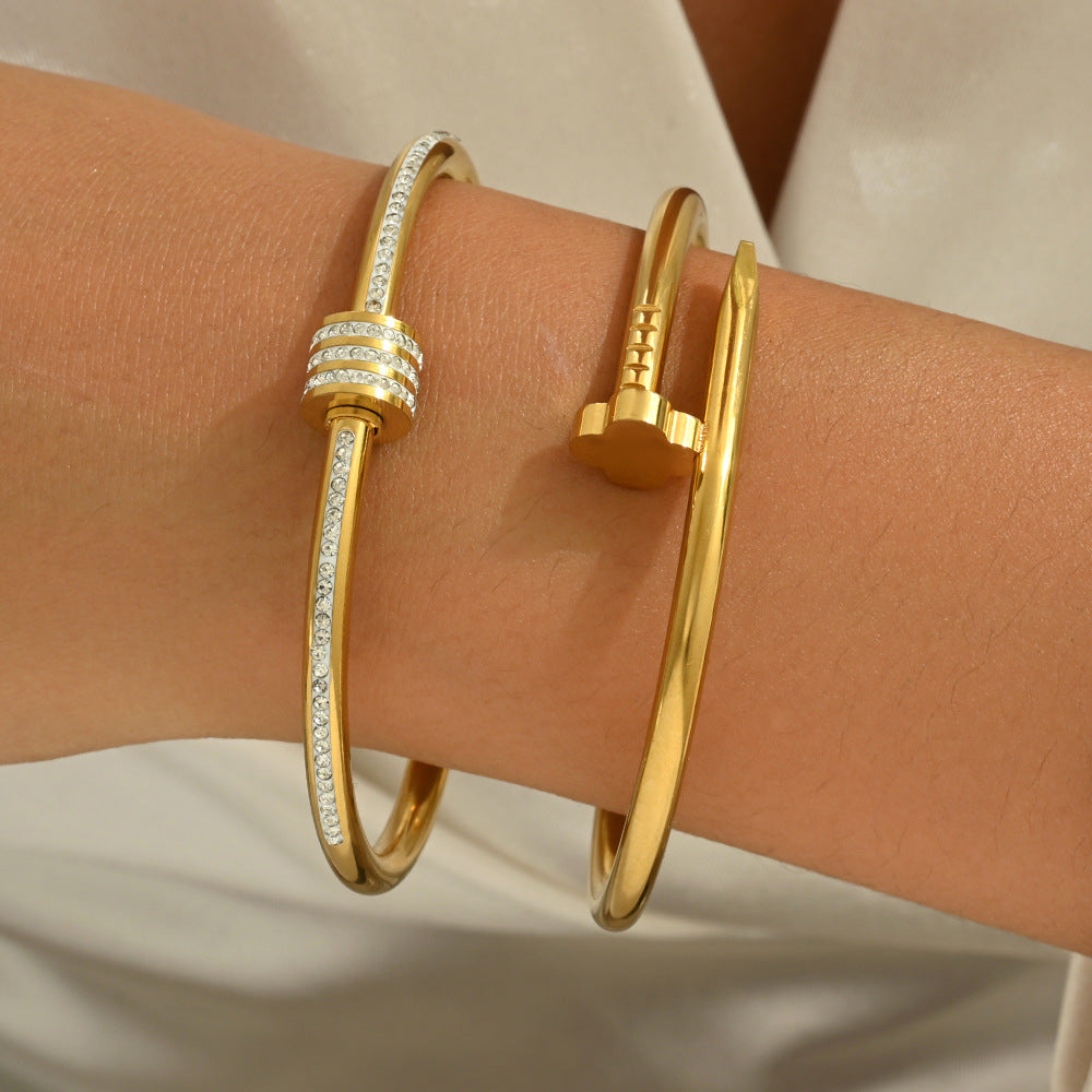 Wholesale Electroplated Titanium Steel 2 Piece Bracelet Set
