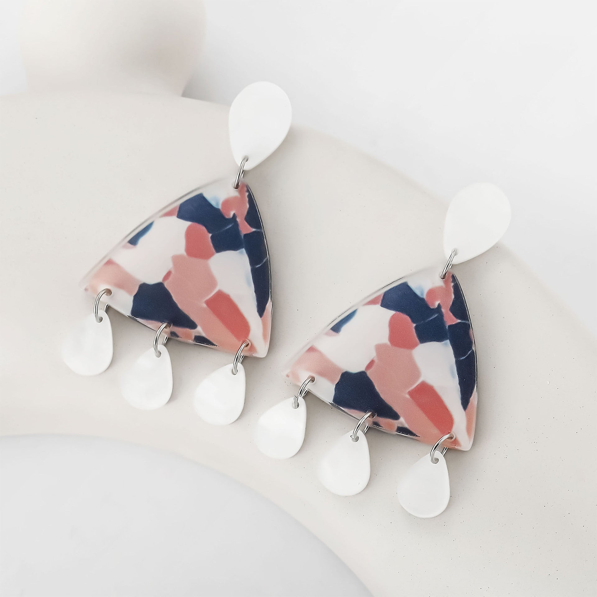 Wholesale Environmentally friendly acrylic geometric earrings