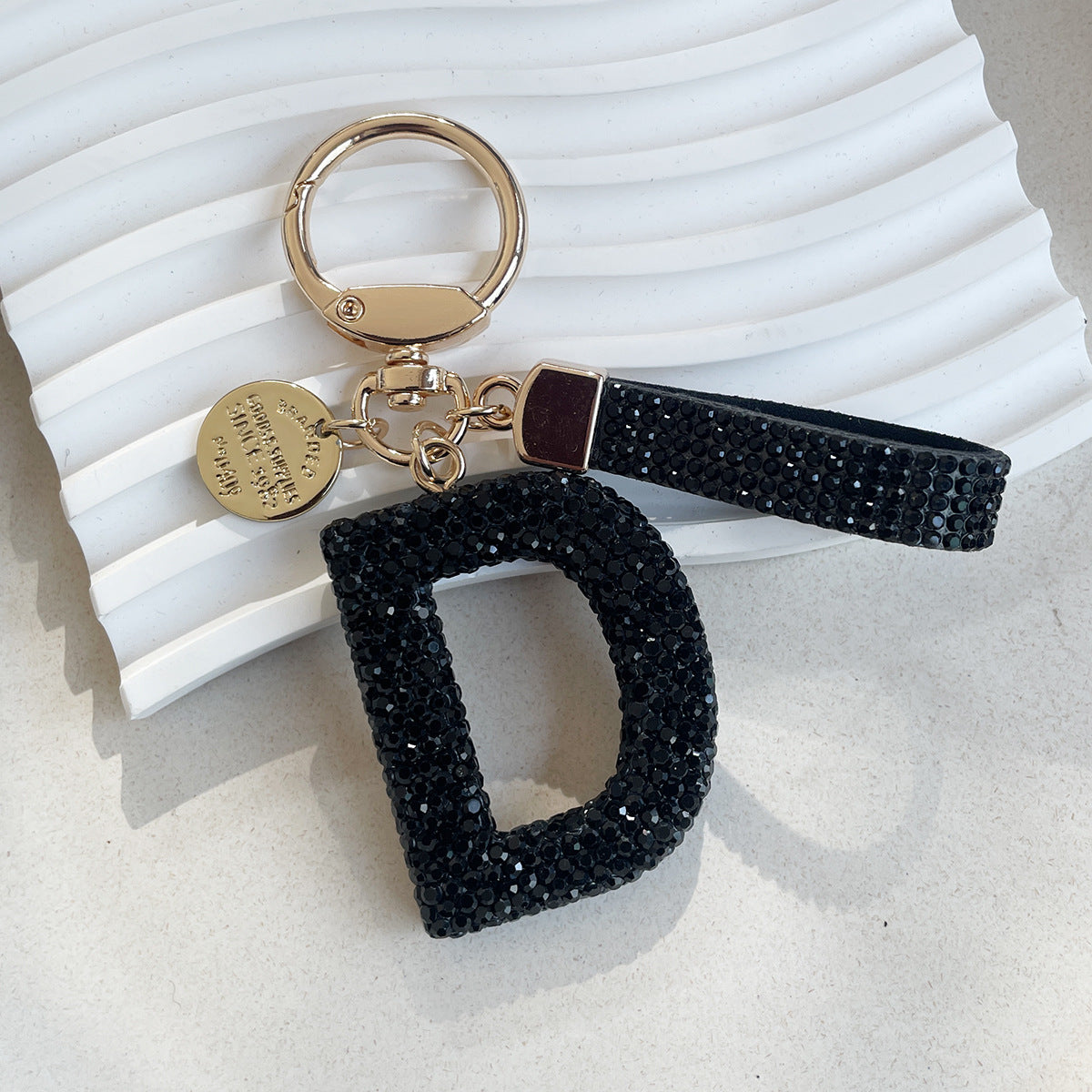 Wholesale Chic Rhinestone Letter Keychain Metal Electroplating Fashion Accessory Bag Charm Car Key