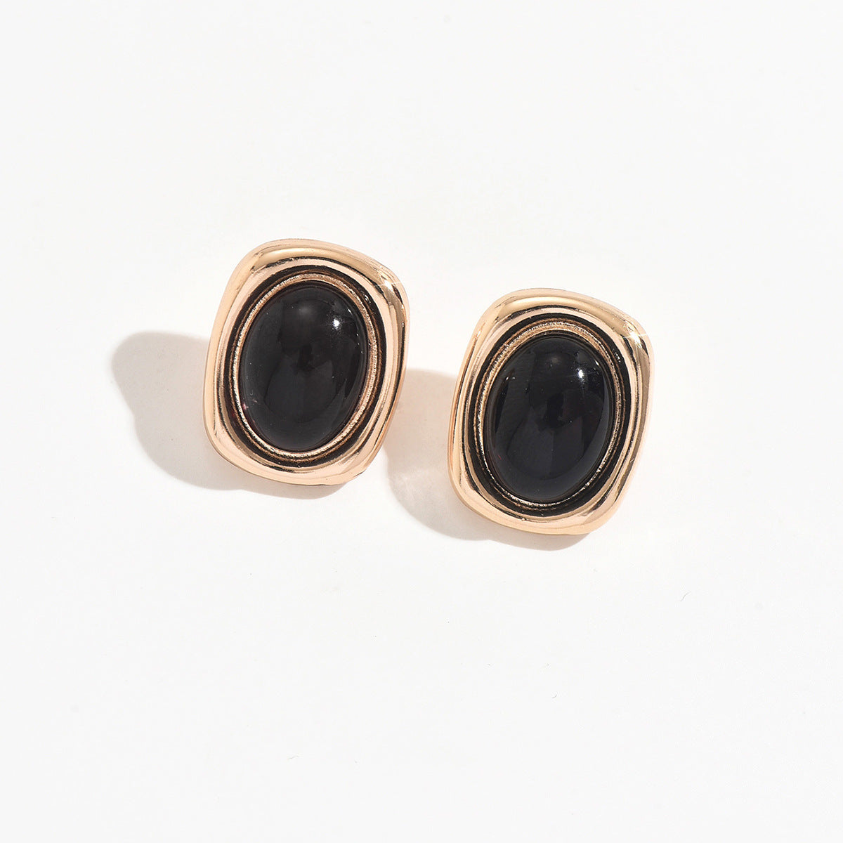 Wholesale French Geometric Imitation Pearl Ear Studs Boutique Resale Jewelry Accessory