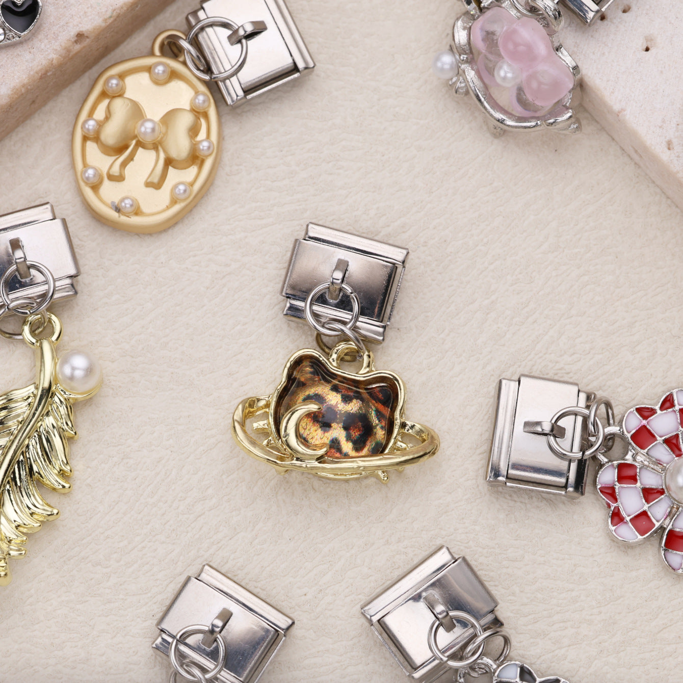 Wholesale 10pcs Italian Charm Bracelet 9mm DIY Splicing Butterfly Love Four-Leaf Clover Pendant Stainless Steel Composable Bracelet