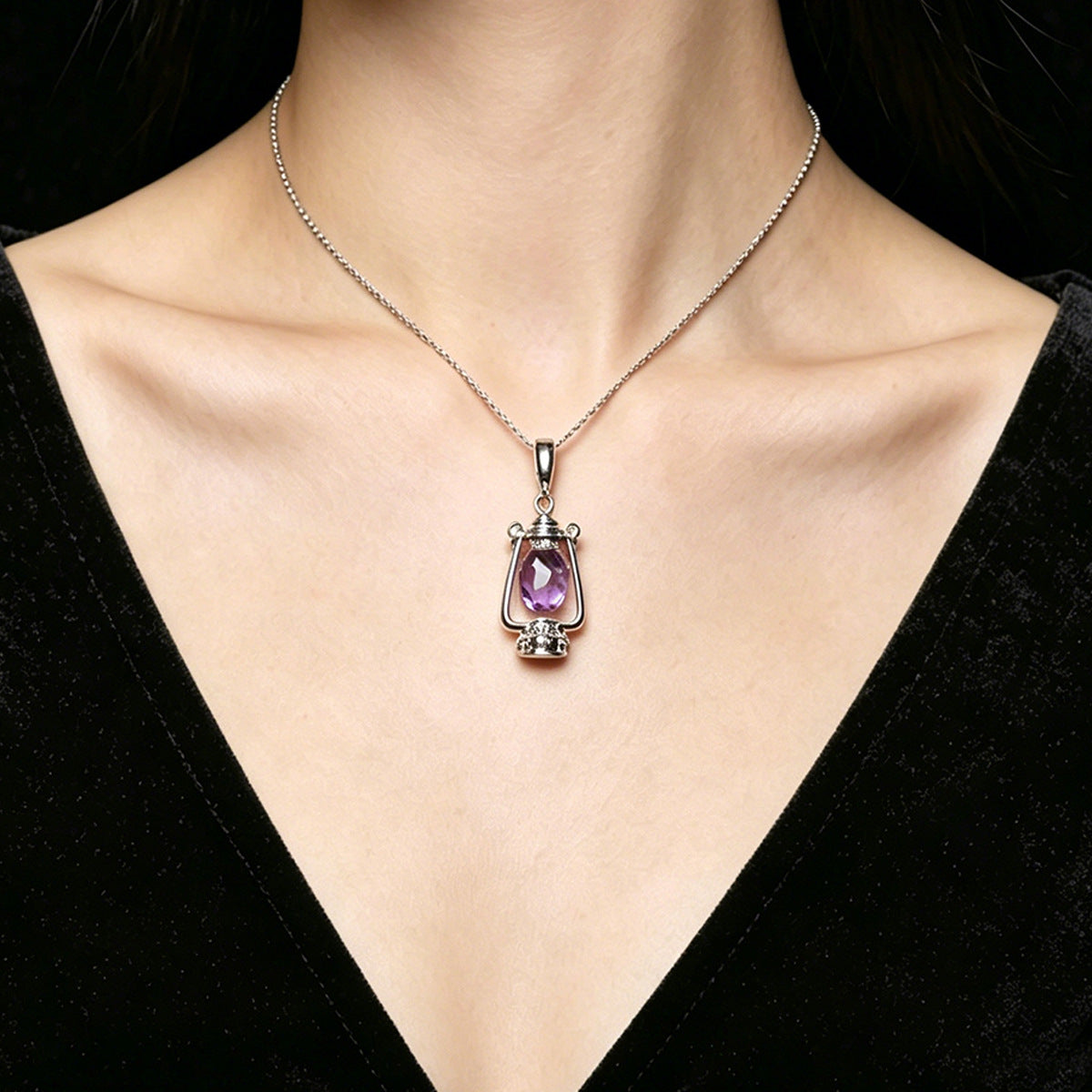 Wholesale Vintage Lantern Pendant Necklace Natural Amethyst Women  Retro Jewelry Gift