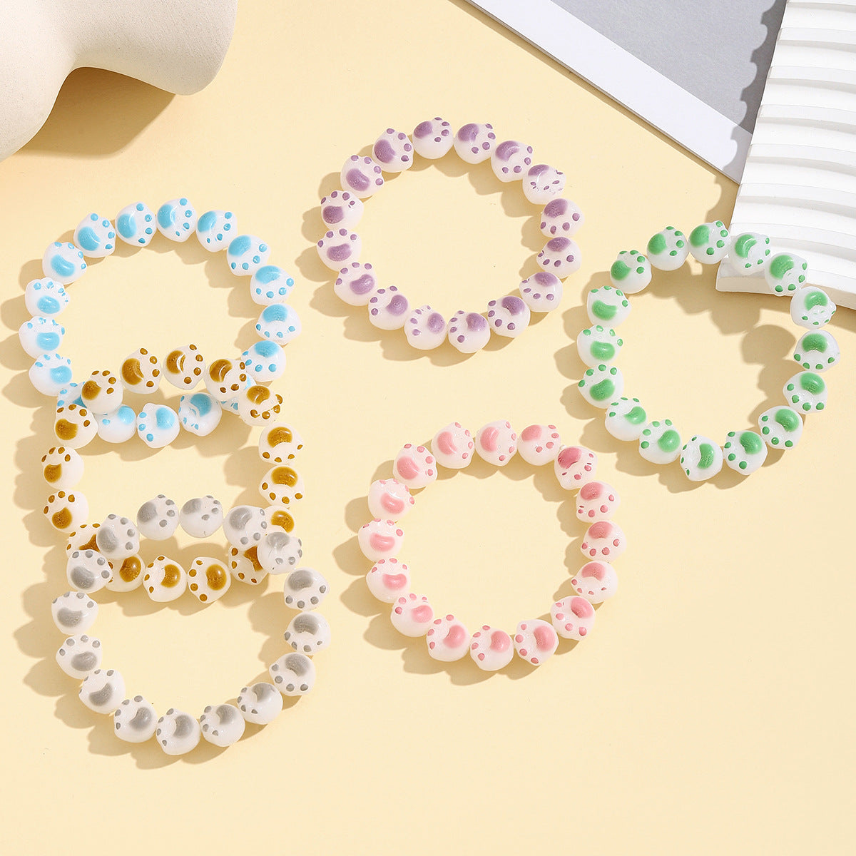 Wholesale Cute Colorful Cat Paw Elastic Bracelet Fashion Jewelry Accessory Gift For Women Boutique Resale