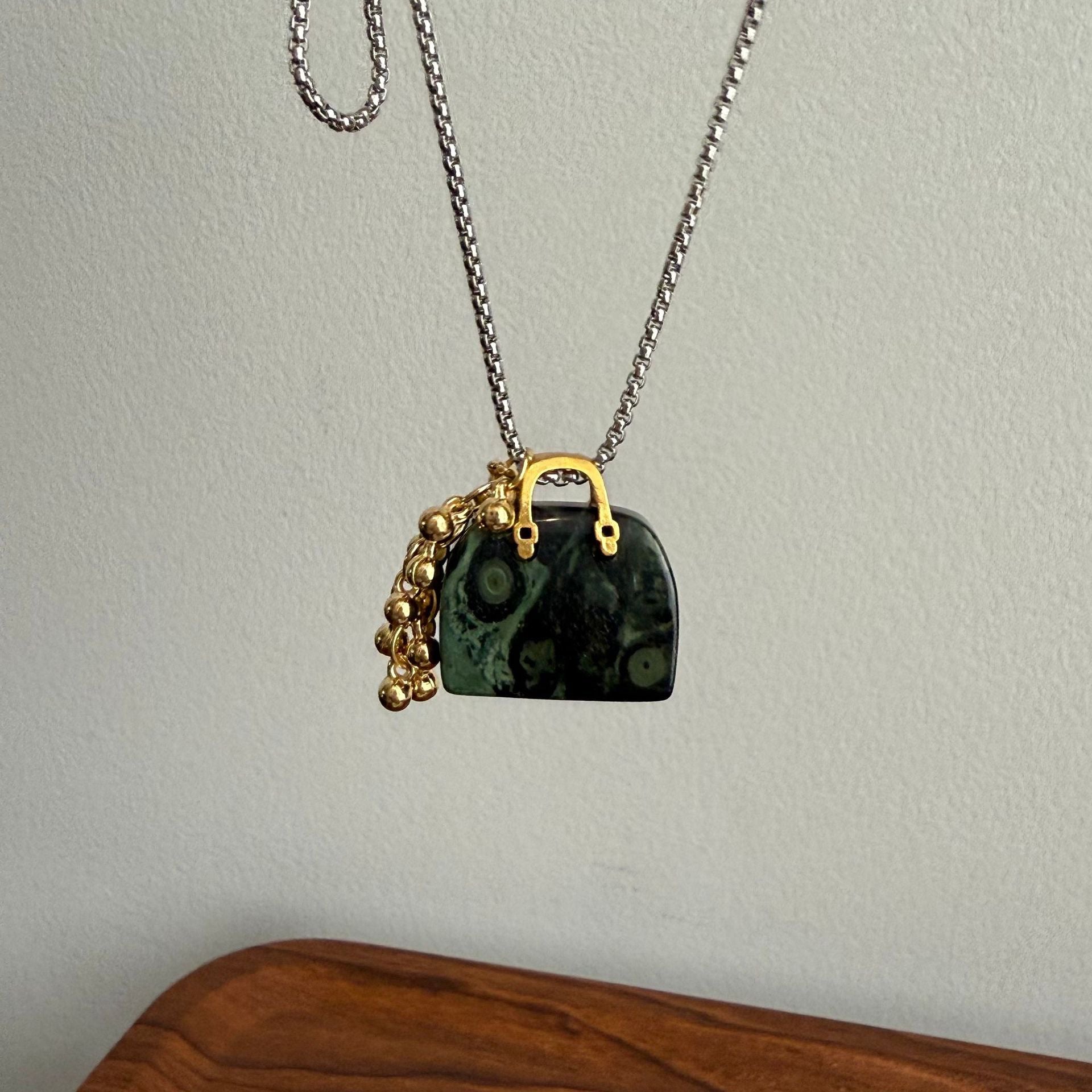 Wholesale Titanium Steel Natural tiger eye stone bag grape string pendant necklace