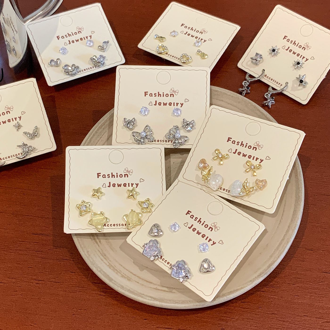 Wholesale Super flash zircon exquisite five-pointed star heart earring set silver needle Earrings