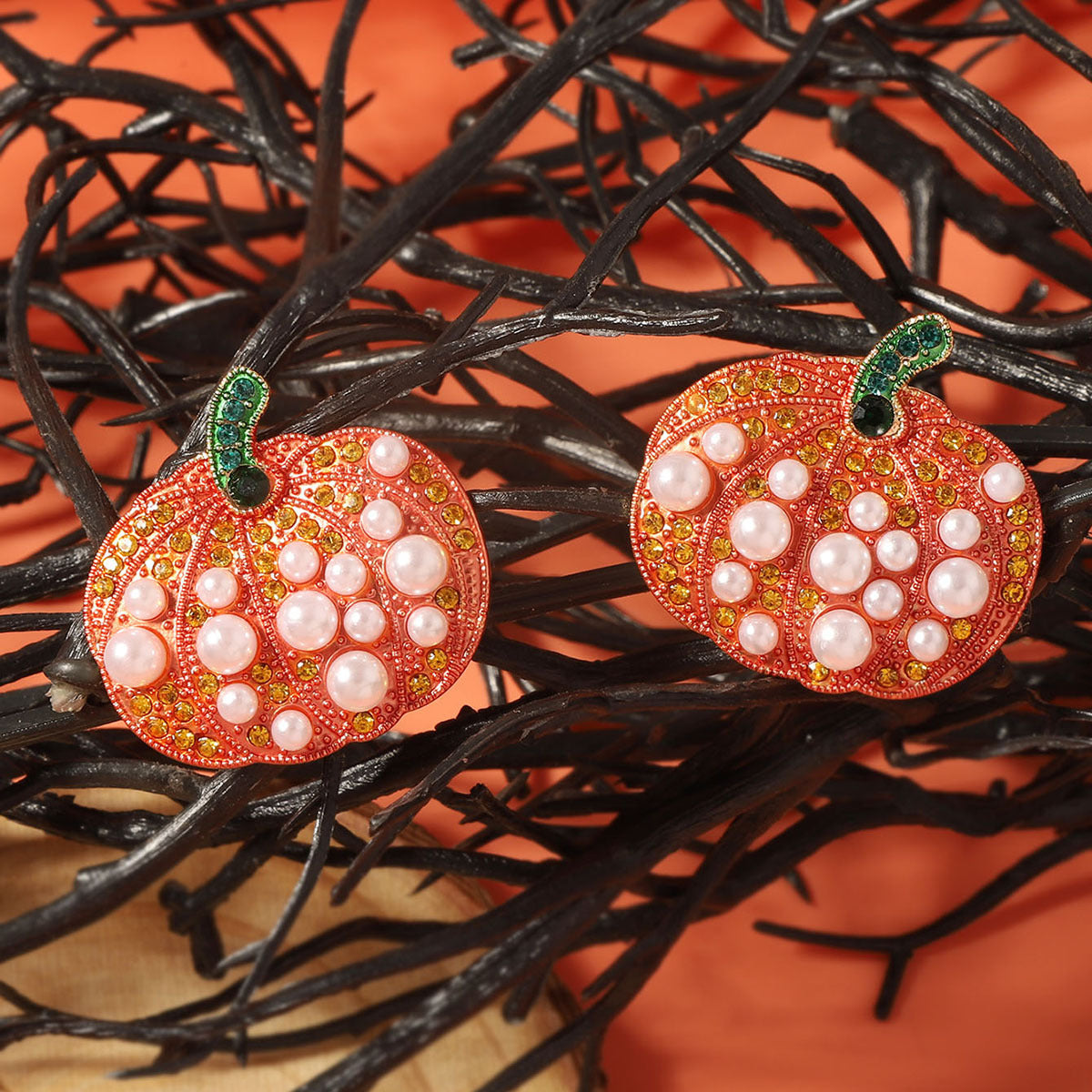 Wholesale  Alloy Pumpkin Earrings with Zircon