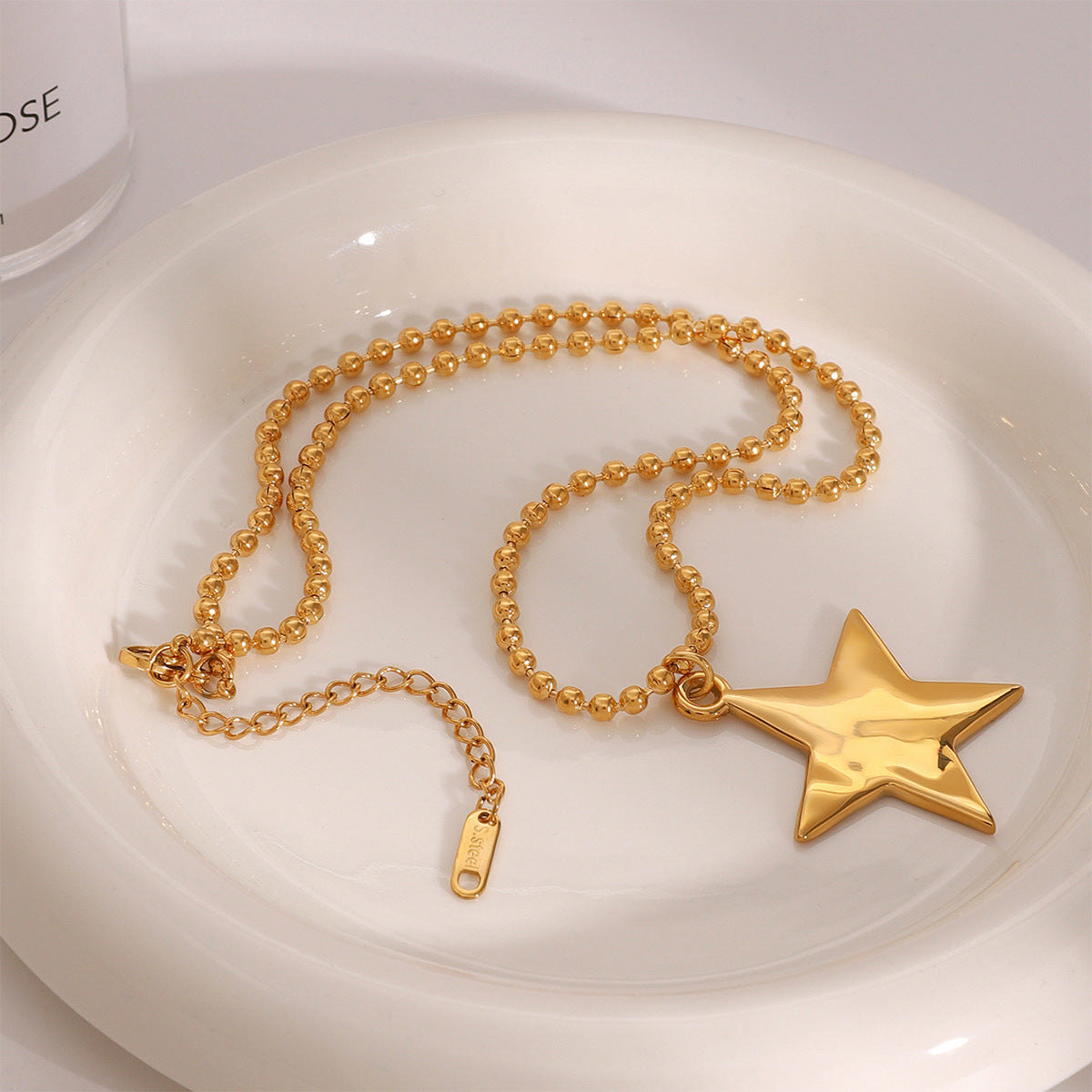 Wholesale  Star Stainless Steel Necklace  Light Luxury Necklaces