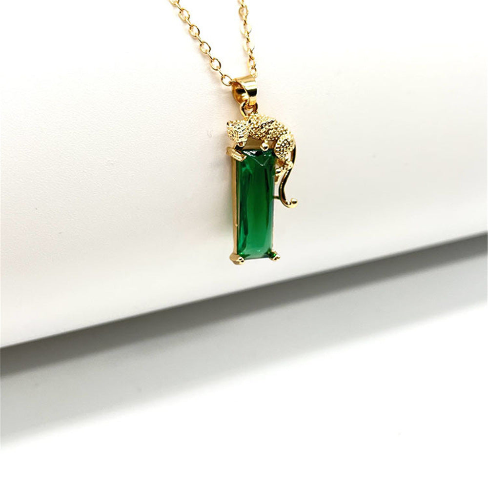 Wholesale  Leopard Pendant Emerald Necklace