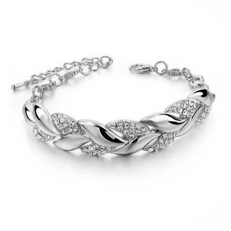 Wholesale Chic Geometric Fishtail Bracelet,  Gold Electroplated Alloy,  Fashion Accessory for Women Boutique Resale