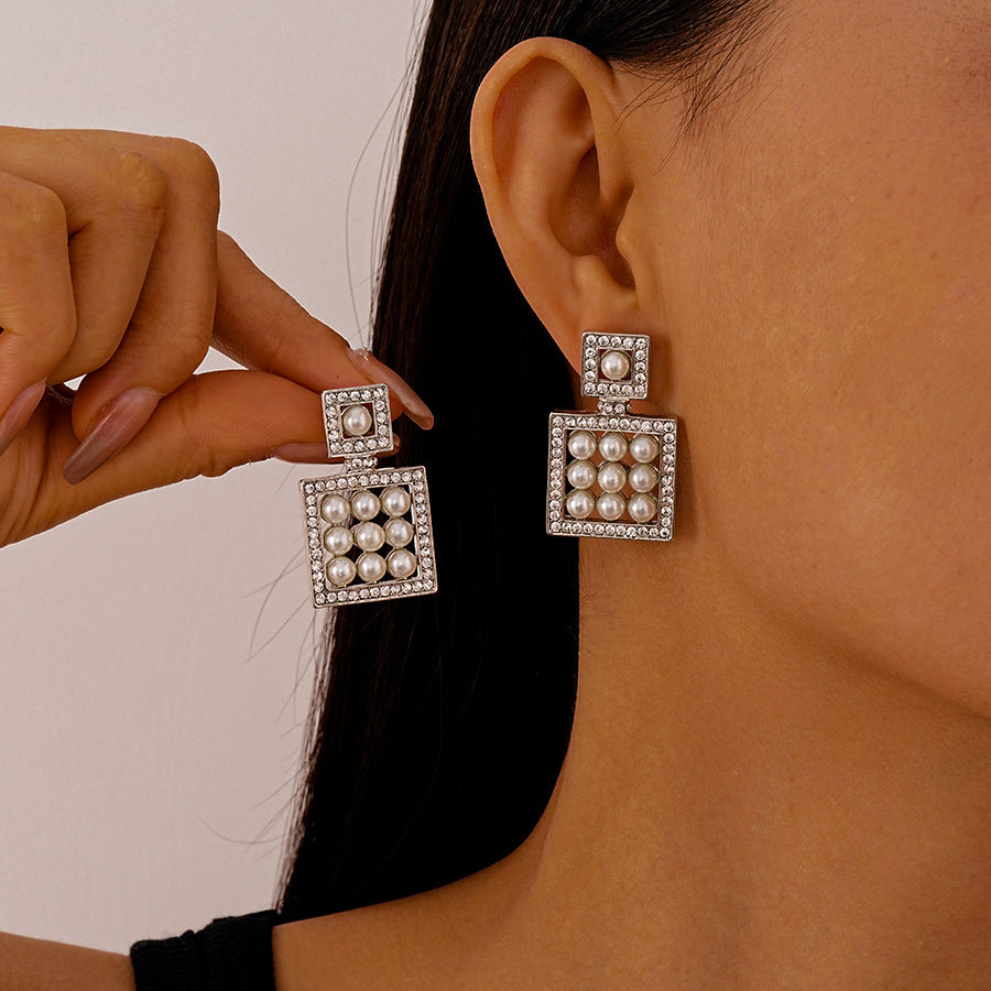 Wholesale Diamond Pearl Hollow Geometric Square Silver Needle Earrings