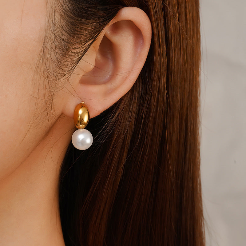 Wholesale Stainless steel earrings with oval pearls