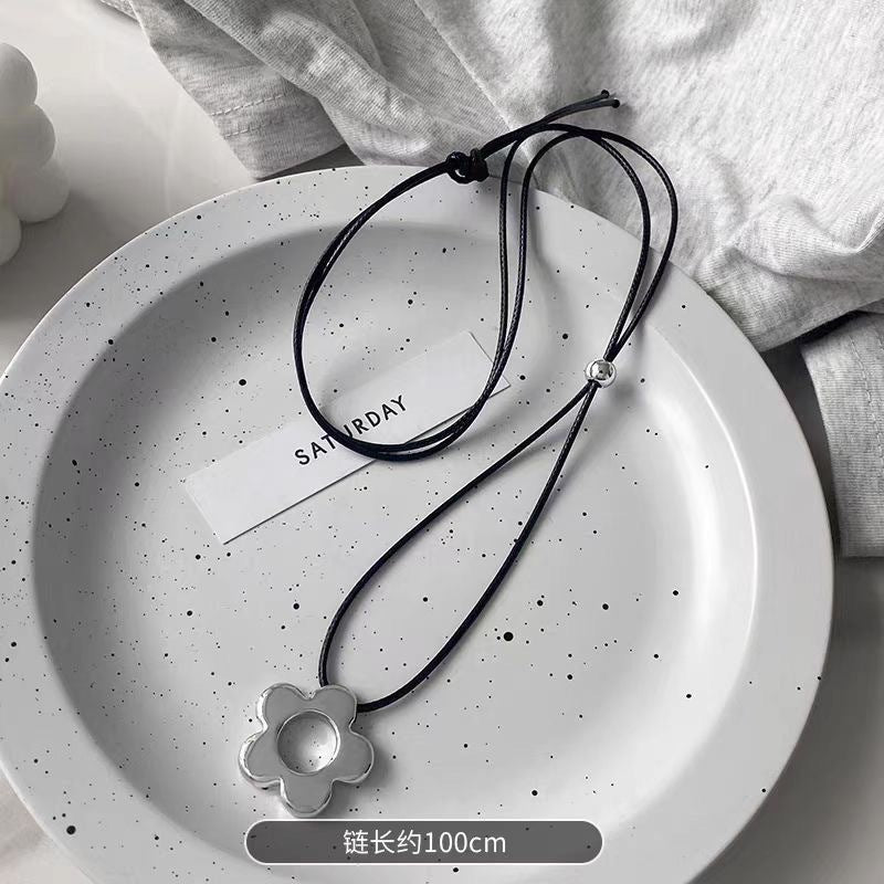 Wholesale  Flower Pendant Necklace