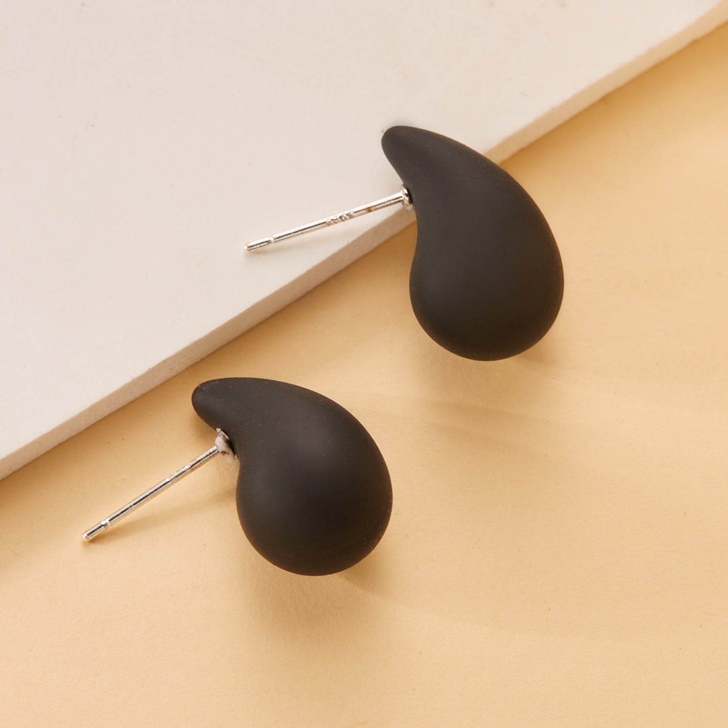 Wholesale Acrylic Water Drops Teardrop-shaped Earrings