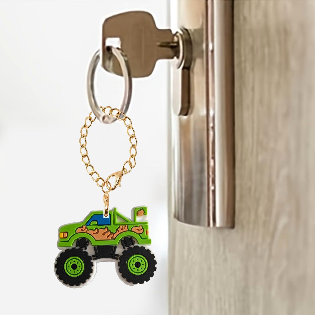 Wholesale Cartoon Truck Soft Rubber Hanging Chain Cup Accessories Chain ACC-CA-XieJi011