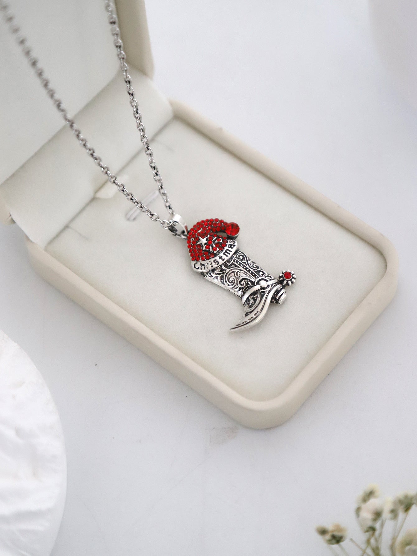 Wholesale Western Cowboy Boho Pendant Necklace Zinc Alloy Geometric Boot Chain Fashion Accessory Gift