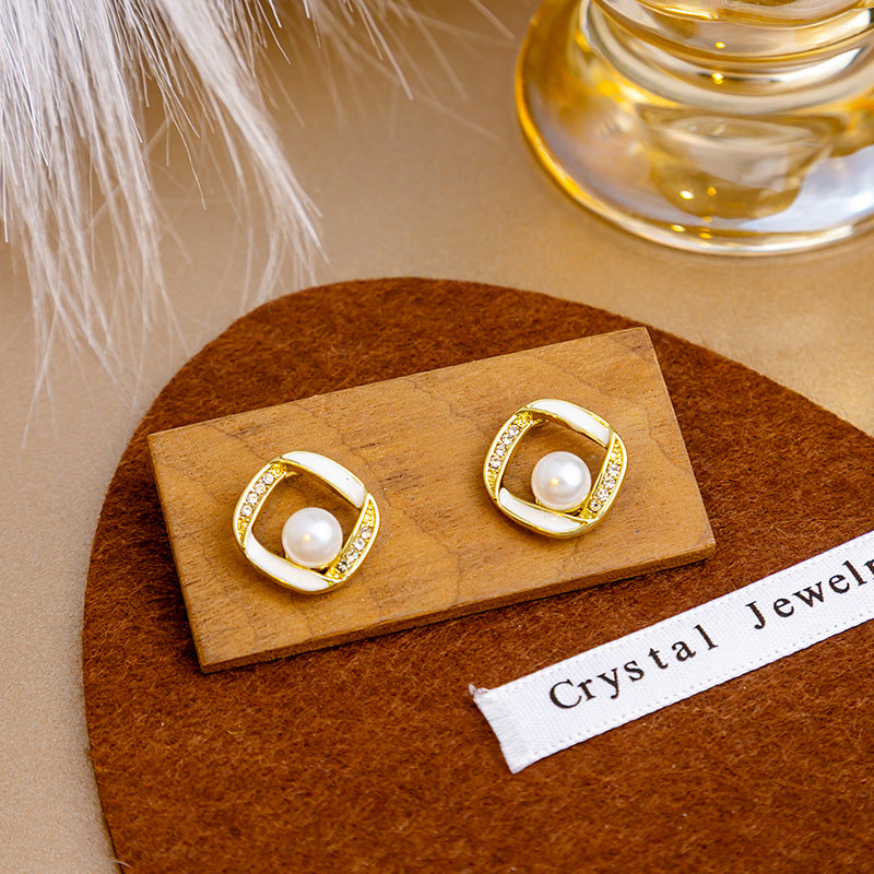 Wholesale pearl light luxury elegant silver needle steel needle alloy earrings ACC-ES-MDD007