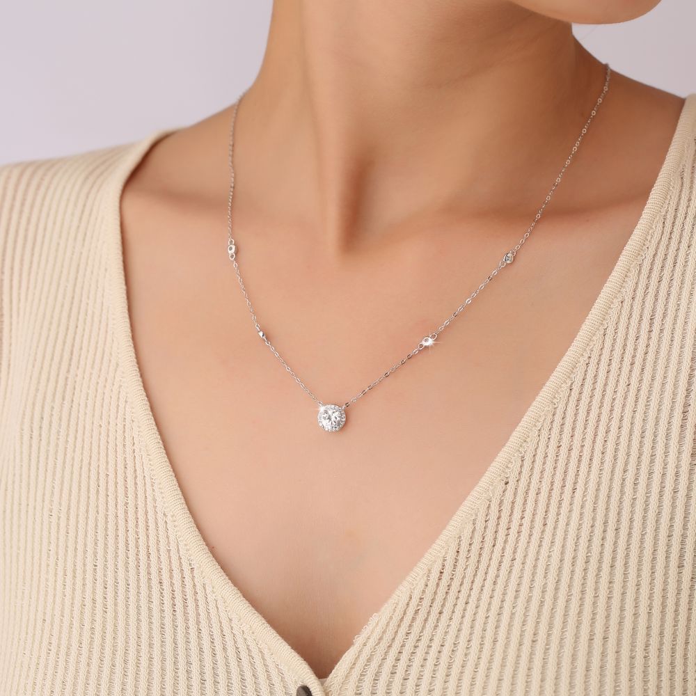 Wholesale S925 Sterling Silver Inlaid Zircon Dot Starlight Necklace