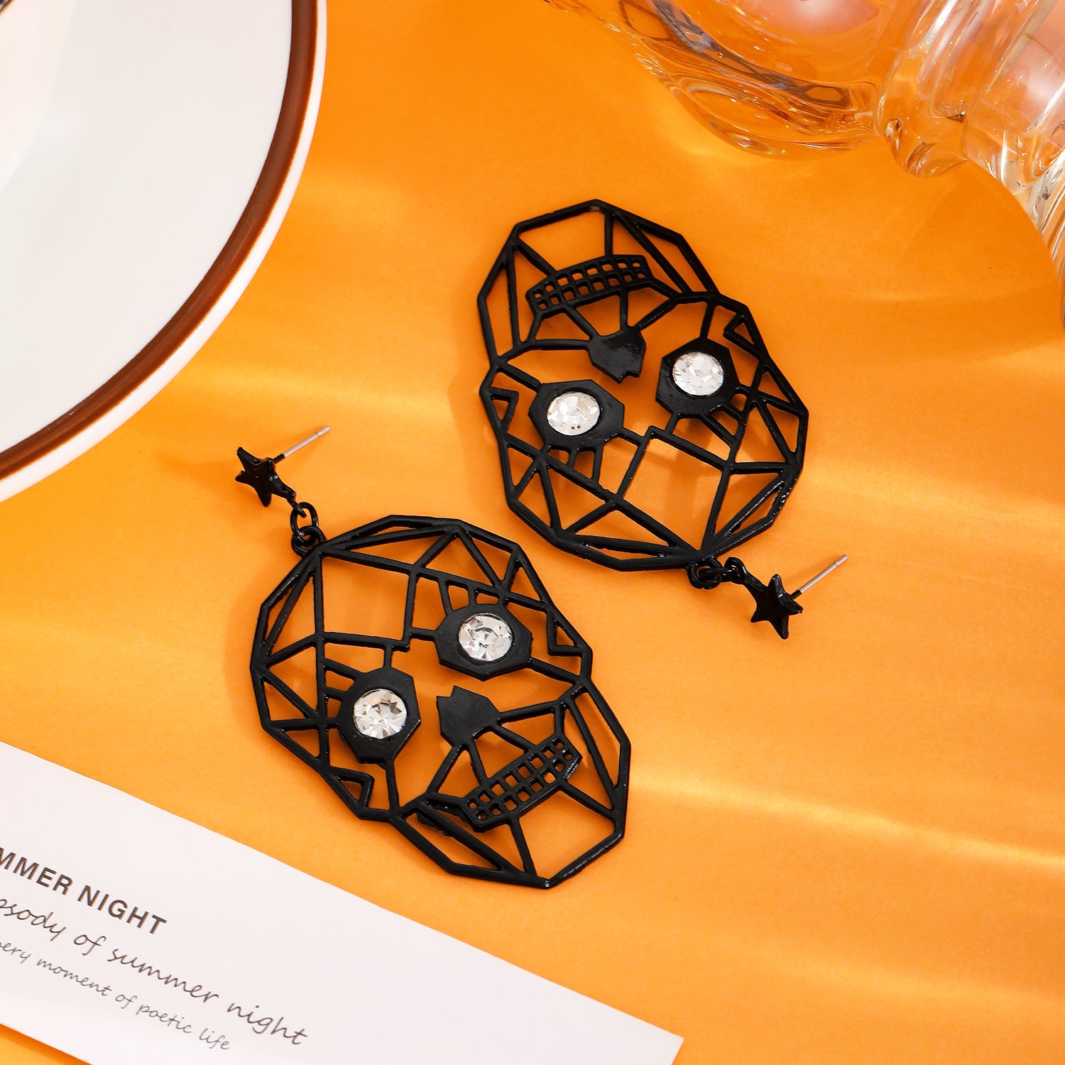 Wholesale Exaggerated Black Skull Earrings for  Party Jewelry Accessory