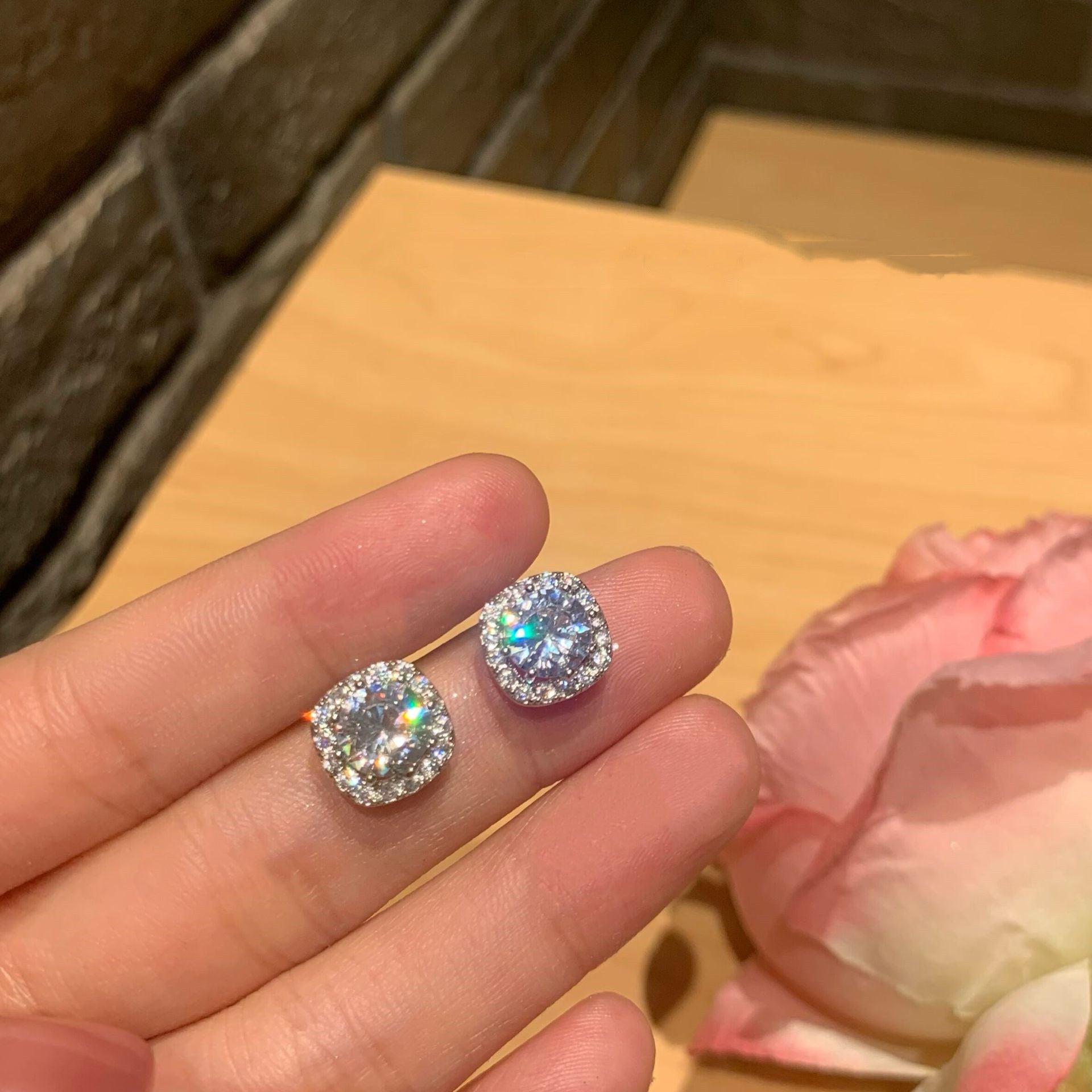 Wholesale Full Diamond Sweet Bow Pearl Earrings