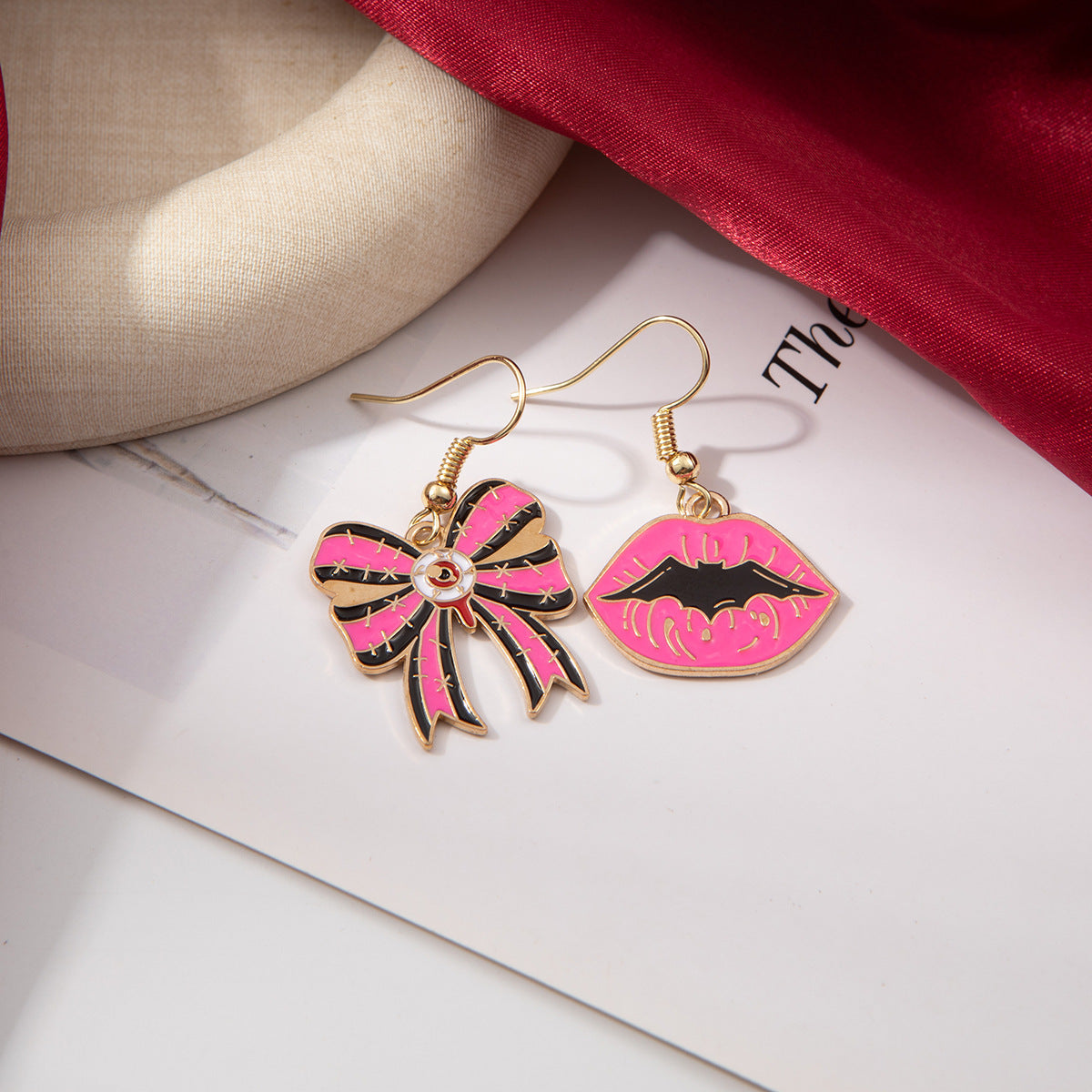 Wholesale  pink ghost skull cartoon earrings