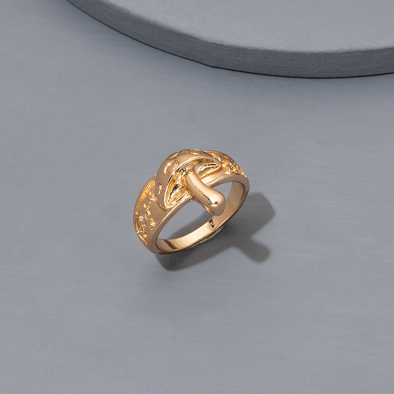 Wholesale retro mushroom five-pointed star mysterious alloy ring ring  fashion jewelry