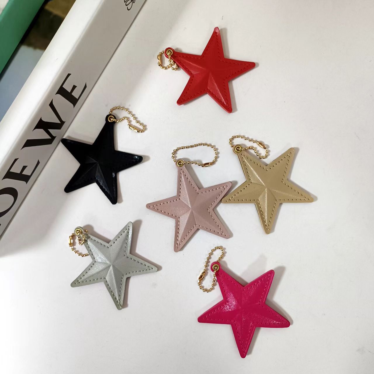 Wholesale Black Leather Star Keychain Cute Car Key Accessory Wedding Gift Bag Charm Boutique Resale