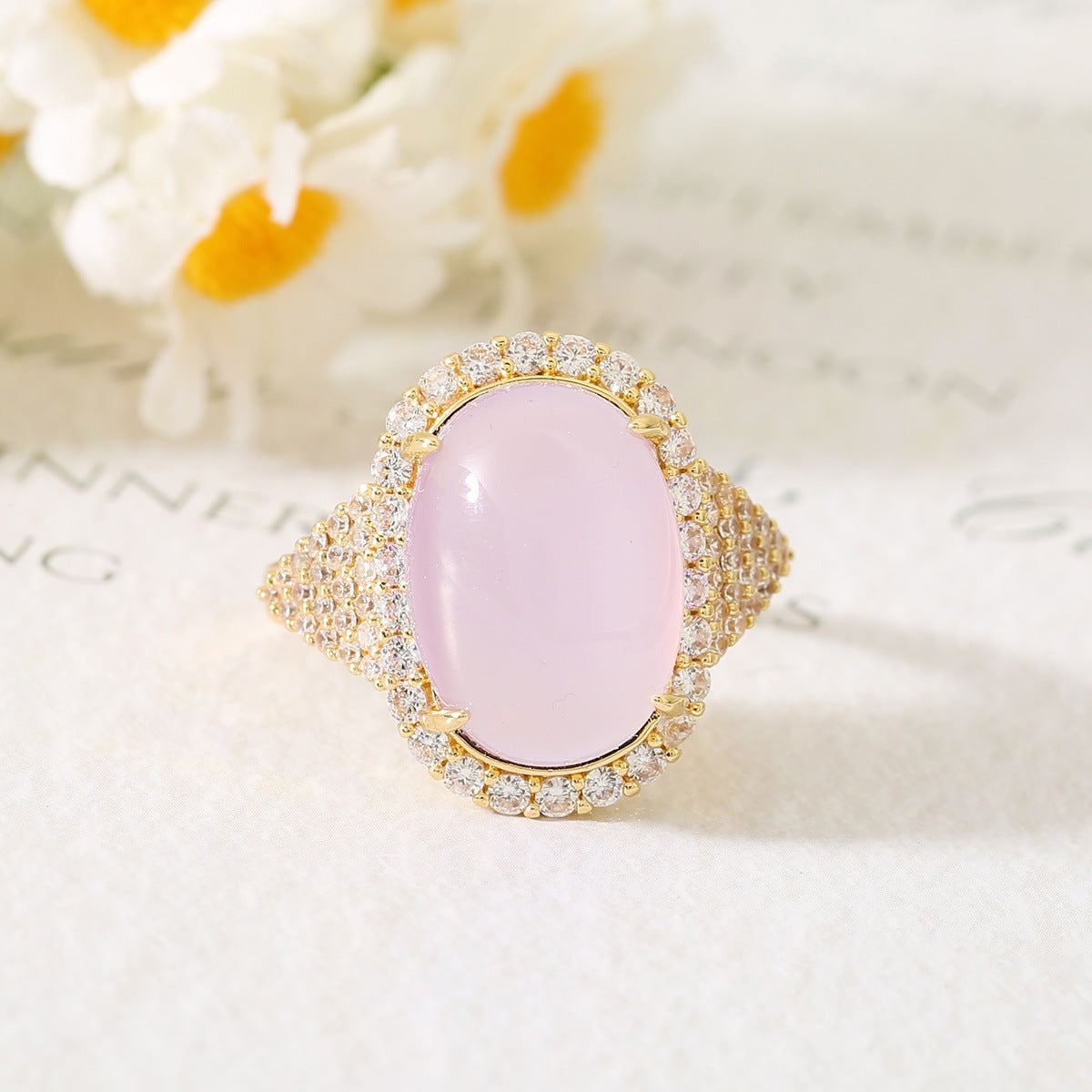 Wholesale Oval crystal ring light luxury diamond ring