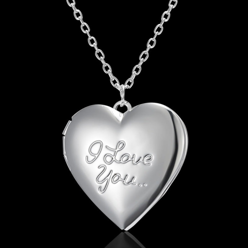 Wholesale Carved Love Heart Openable Photo Frame Photo Box Photo Pendant Necklace
