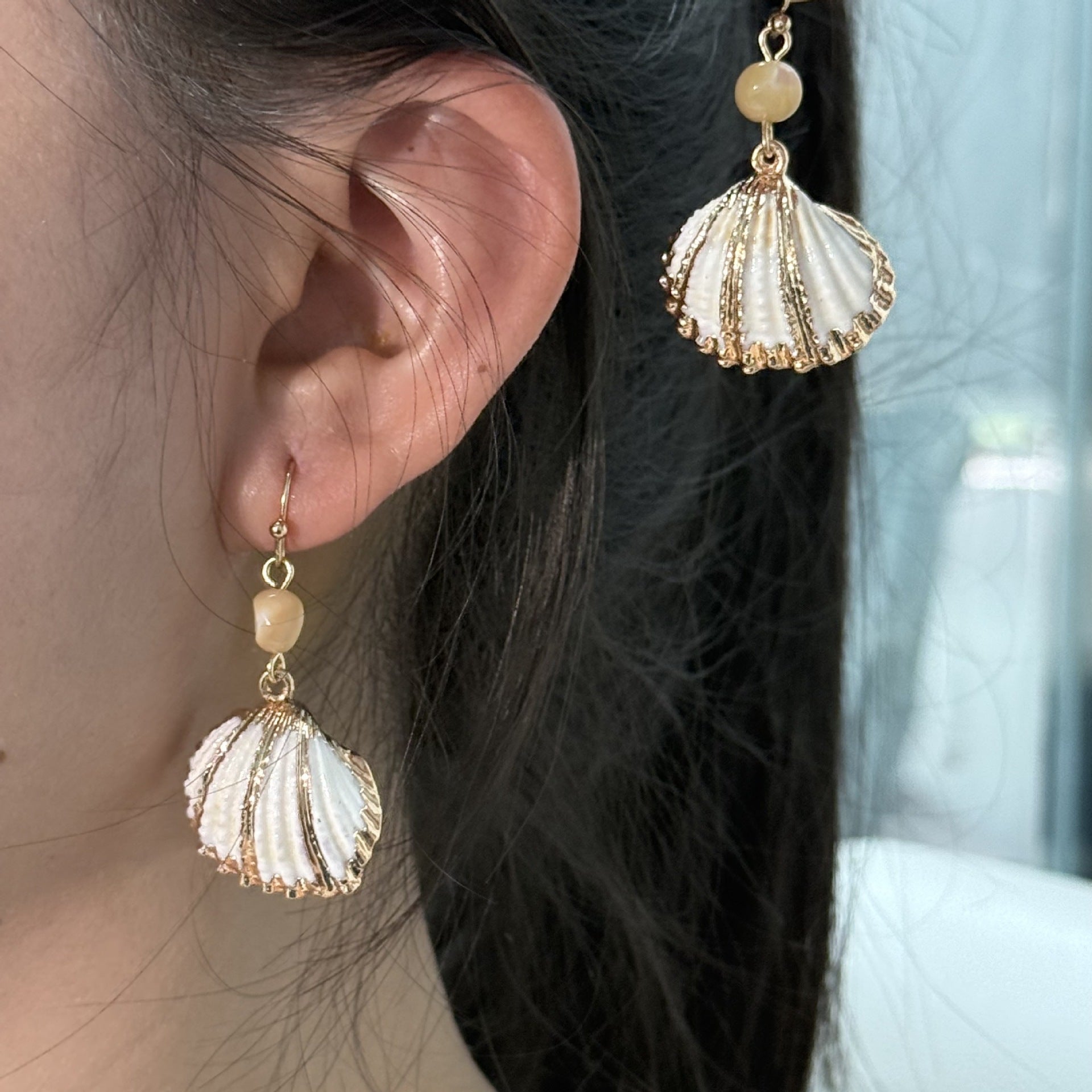 Wholesale  natural shell conch earrings