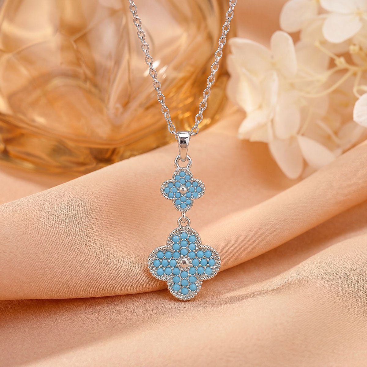 Wholesale Maple Leaf Choker Necklace Titanium Steel Copper Gold Plated Zircon Jewelry Accessory