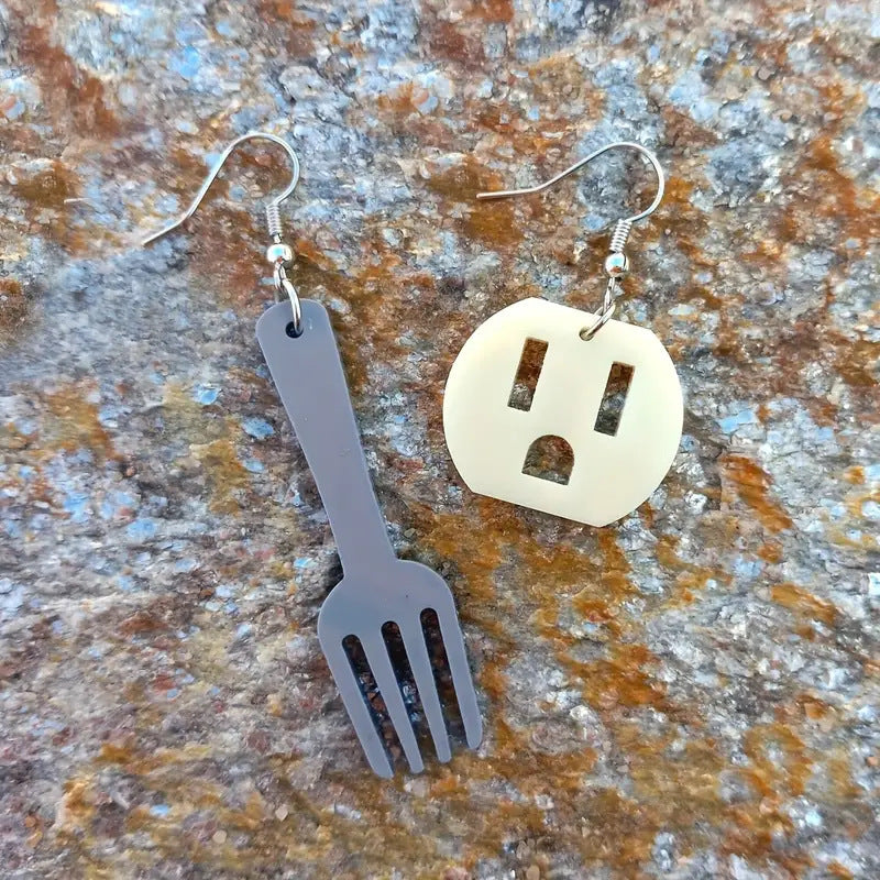 Wholesale mini knife and fork asymmetric earrings