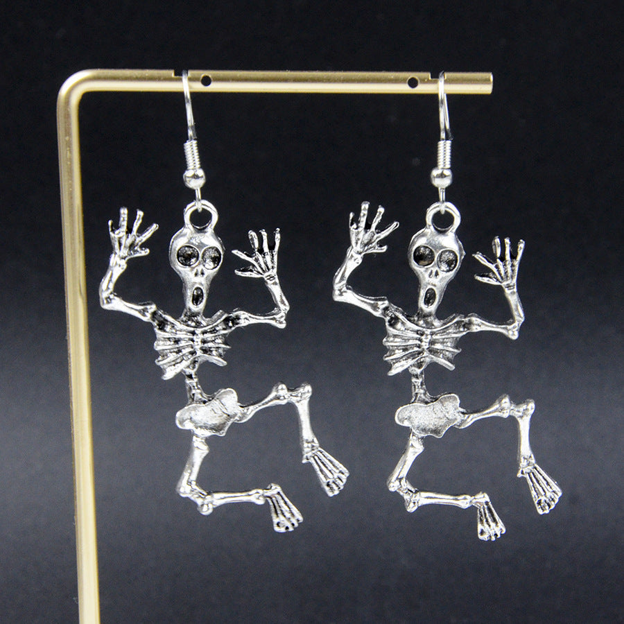 Wholesale Zinc Alloy Antique Silver  Skull Pendant Earrings For Women Party Chic Jewelry Accessory