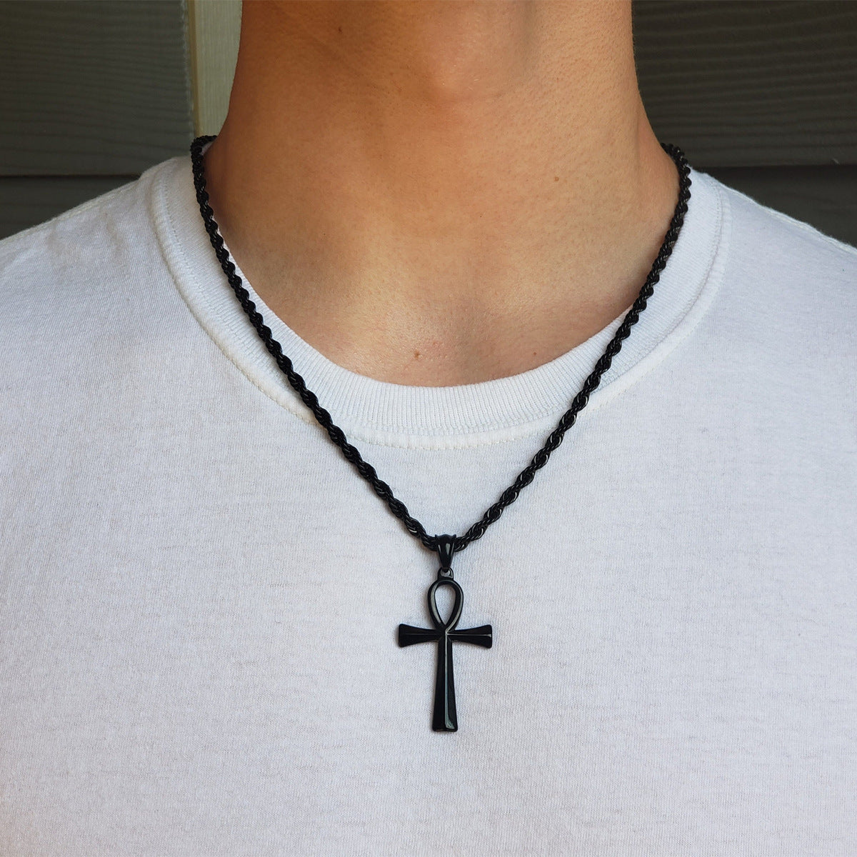 Wholesale waterproof   colorfast retro stainless steel cross pendant necklace