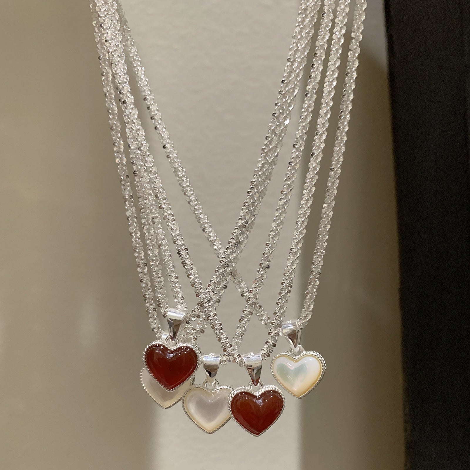Wholesale Sparkling Shell Heart Necklace