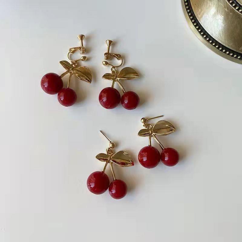 Wholesale  cherry red cute silver needle  alloy earrings