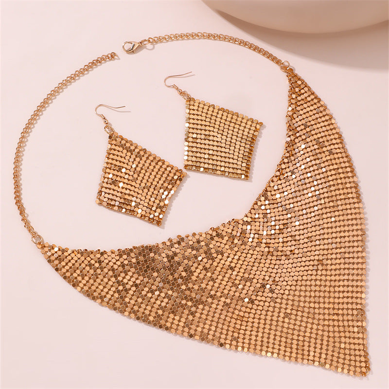 Wholesale  Alloy Flower Pendant Necklace