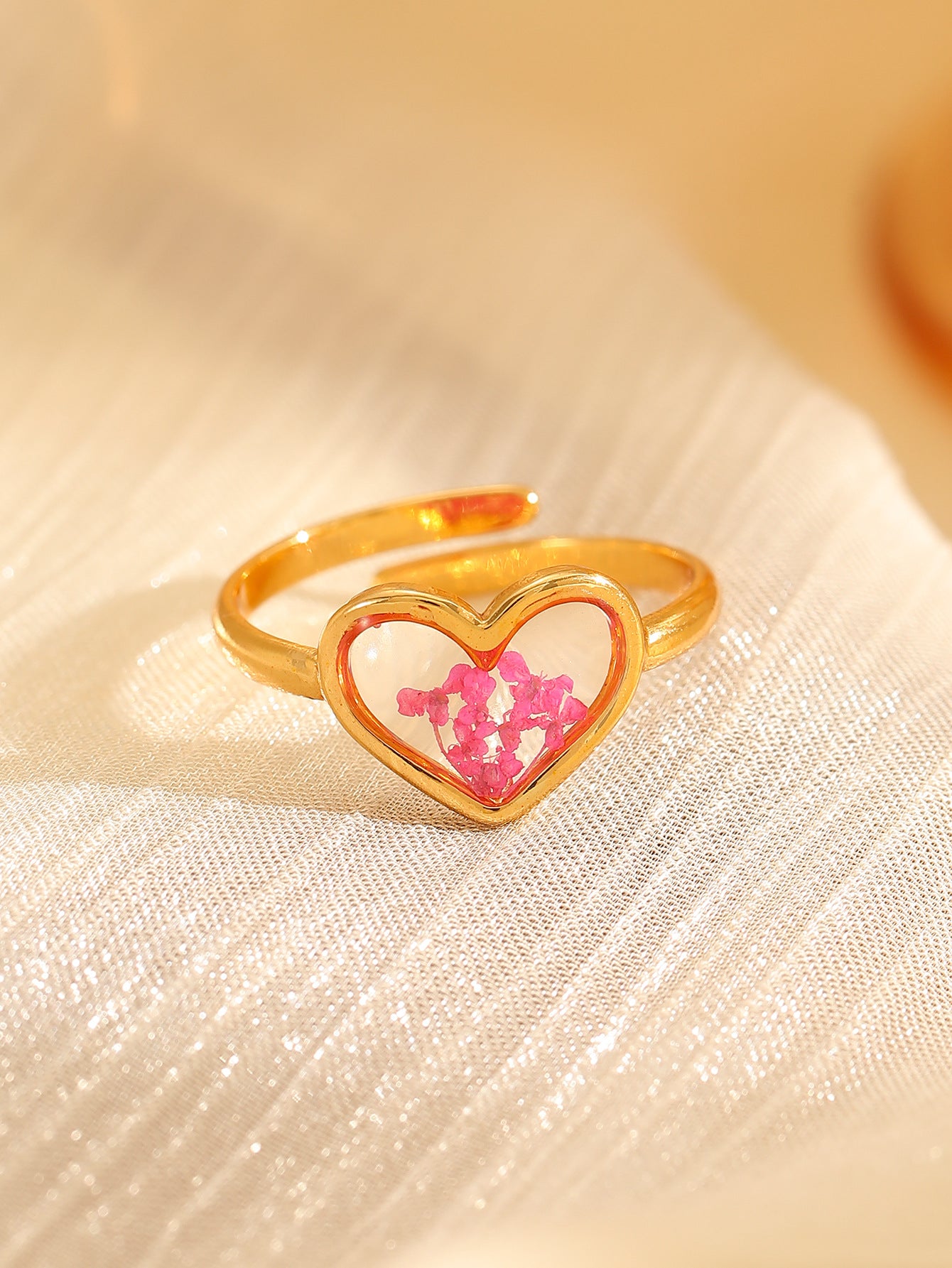 Wholesale 304 Stainless Steel Flower Ring Gold Electroplated Fashion Jewelry Accessory for Everyday Wear