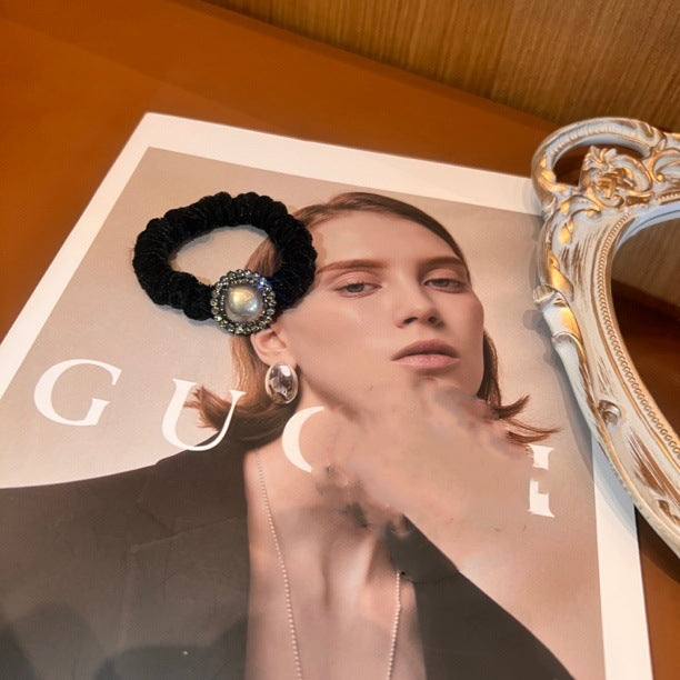 Wholesale Light Luxury Red Velvet Hair Scrunchies ACC-HS-Yint001