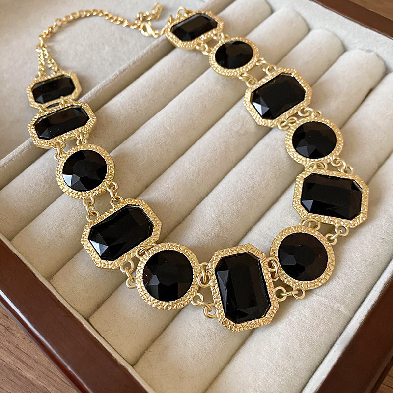 Wholesale Alloy Rhinestone Clavicle Necklace,  Geometric Vintage Style Fashion Jewelry Accessory for Gift