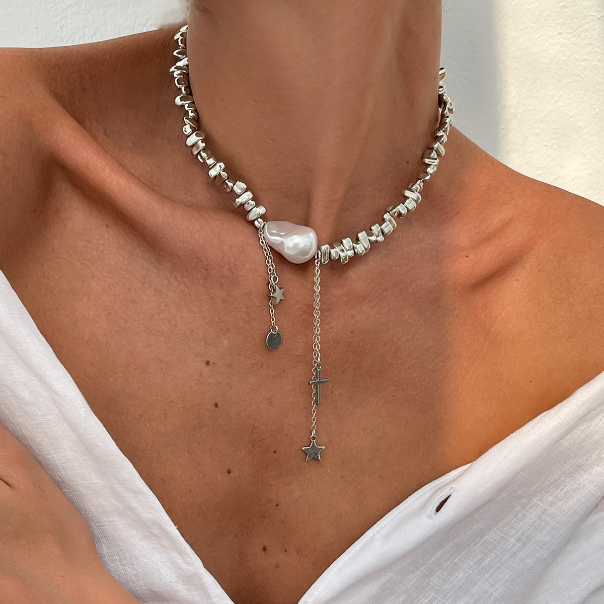 Wholesale Electroplated Iron Star-Shaped Pendant Necklace - Boutique Resale Fashion Accessory