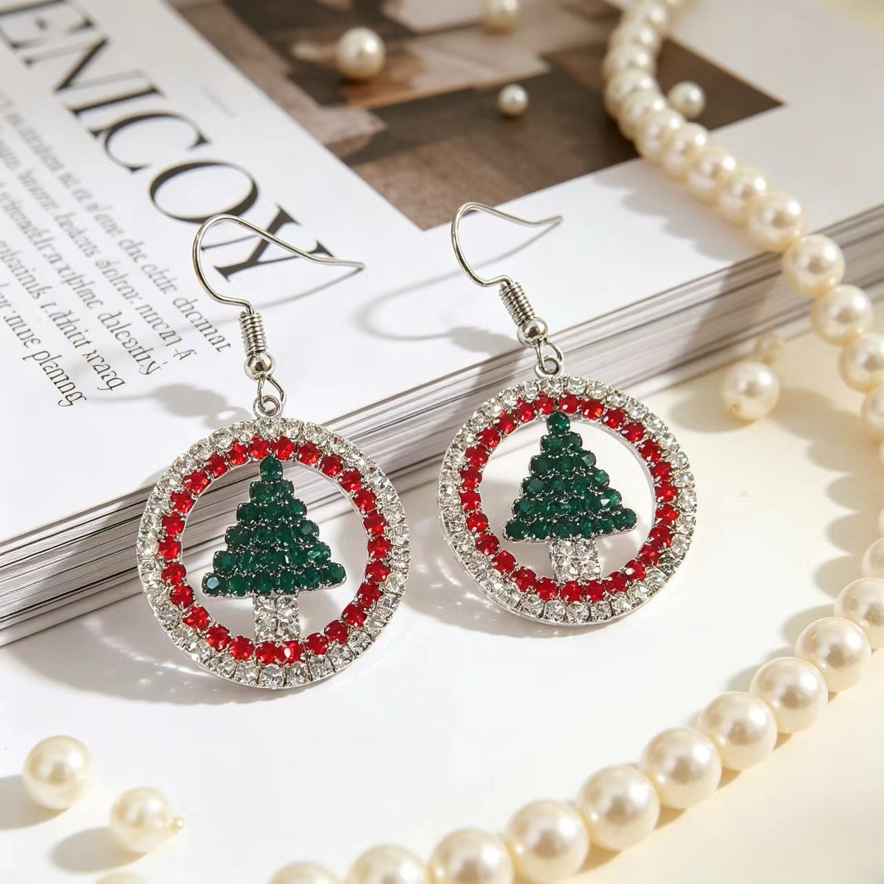 Wholesale Christmas Tree Design Rhinestone Stud Earrings Titanium Steel Electroplated White Gold Boutique Resale