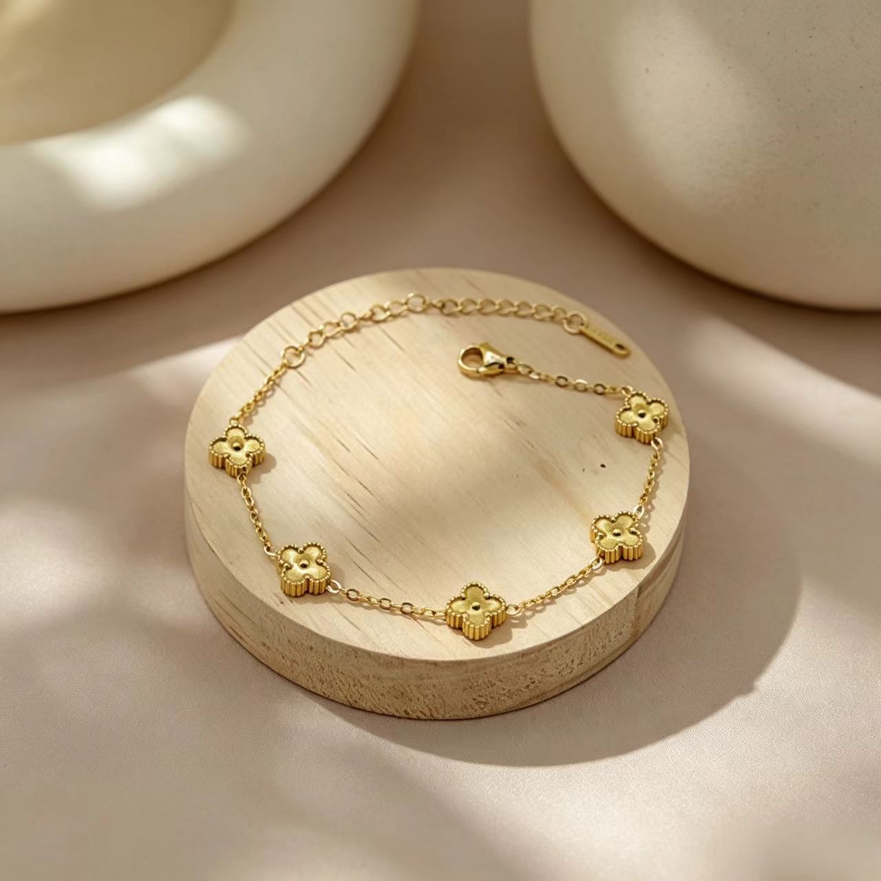 Wholesale Gold Plated Stainless Steel Four Leaf Clover Bracelet Fashion Jewelry for Women