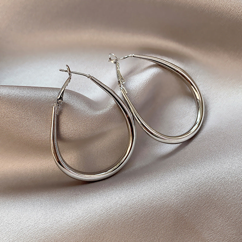 Wholesale Elegant Ring Geometric Earrings