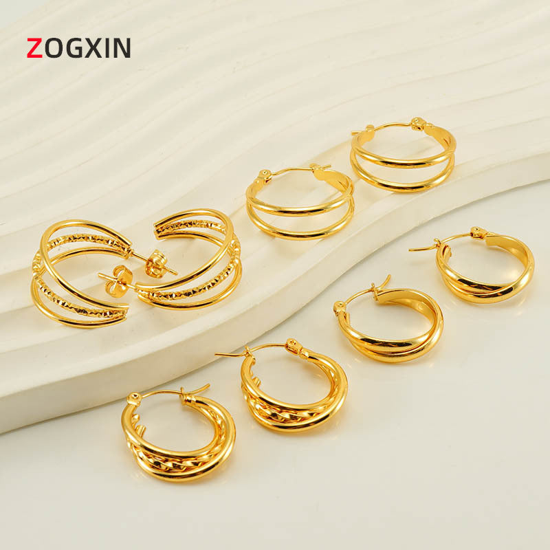 Wholesale  multi-layer C- shaped earrings  stainless steel  light luxury personalized earrings