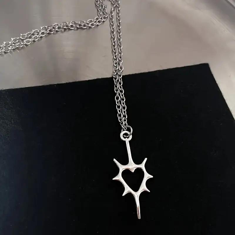 Wholesale Fashion Women' s Alloy Pendant Necklace with Vortex Irregular Pattern Jewelry Accessory